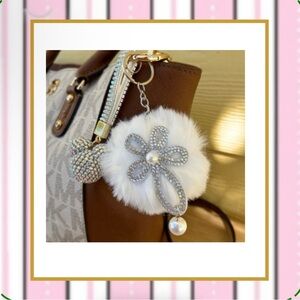 Mickey Shape Rhinestone keychain/pendant & fur ball SILVER/WHITE